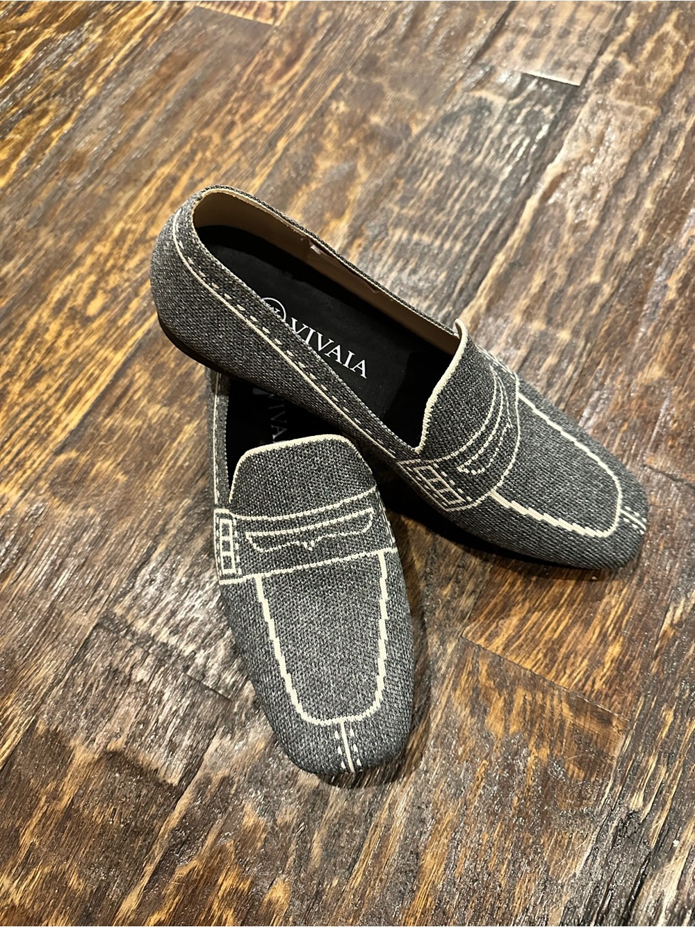 Vivaia women’s Gray Knit Loafers - Picture 5 of 5